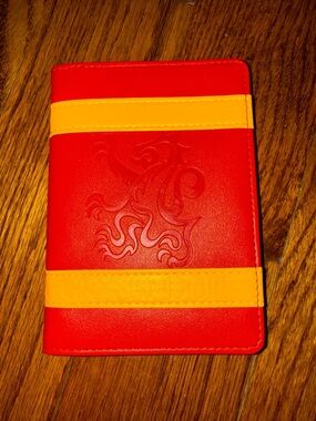 Universal Gryffindor passport NWT